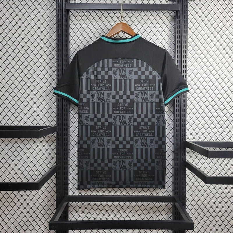 24∕25 Liverpool Black Special Edition S-XXL
