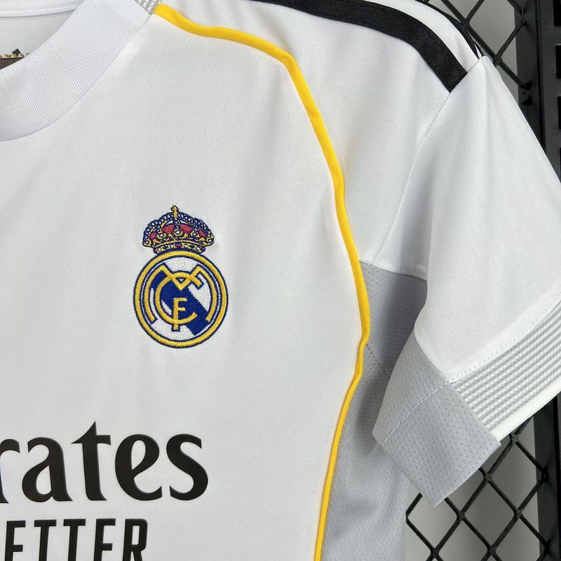 Real Madrid 2025∕26 Home Womens Jersey