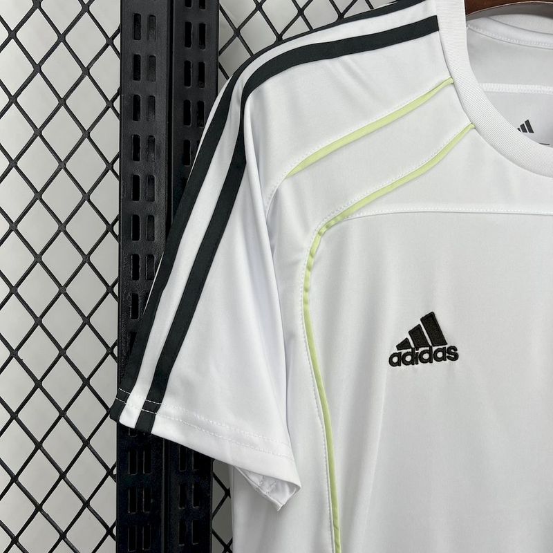Real Madrid 2025∕26 Leisure Jersey