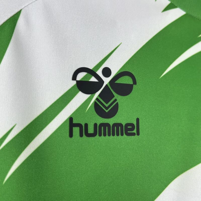 Real Betis 2025∕26 Hummel x Limited-edition Naruto Jersey