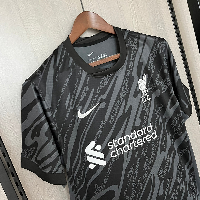24∕25 Liverpool FC Goalkeeper Black Jersey S-XXL