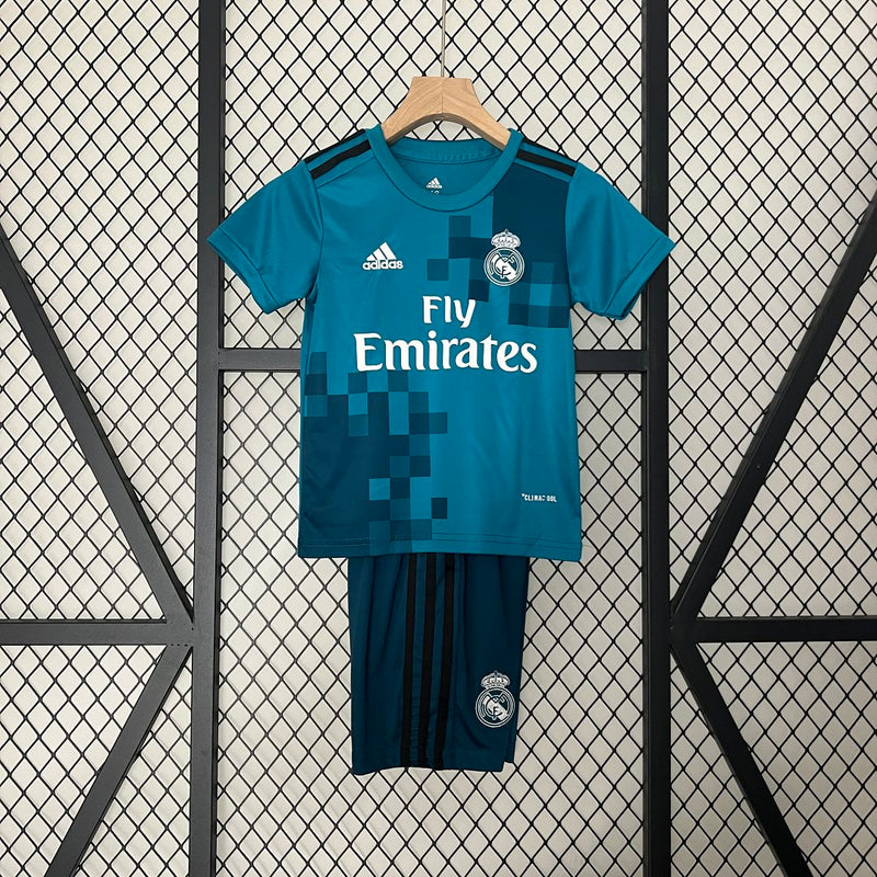 Kit Kids Retro Real Madrid Third Jersey 2017/18