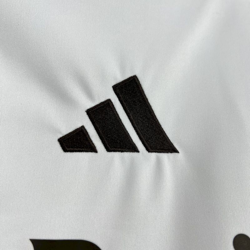 Real Madrid 2025∕26 Home Jersey