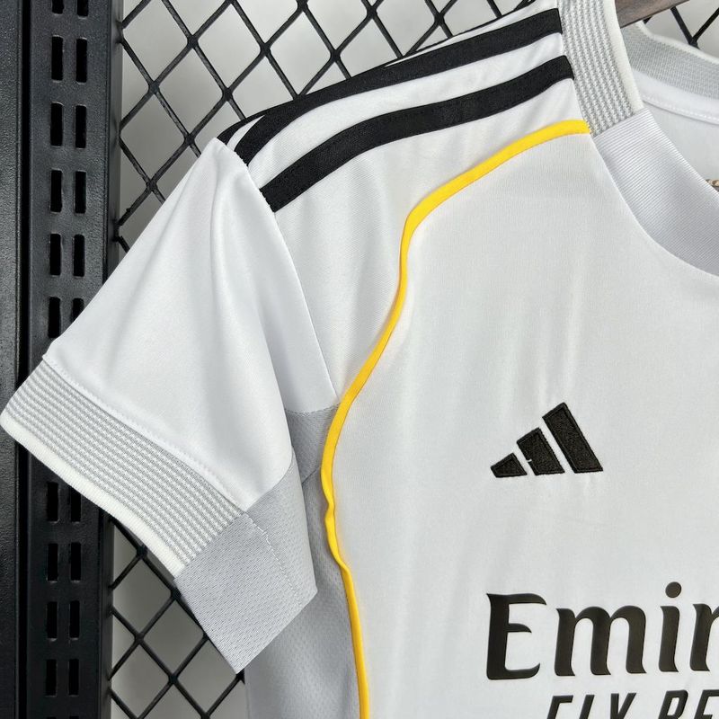 Real Madrid 2025∕26 Home Womens Jersey