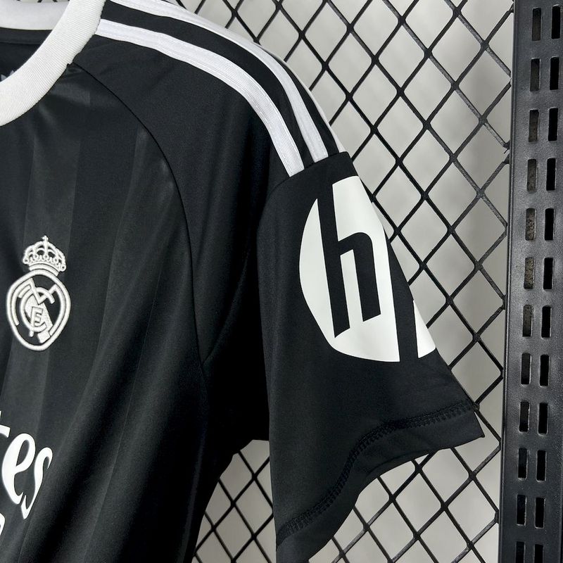 Real Madrid 2025∕26 Training Jersey